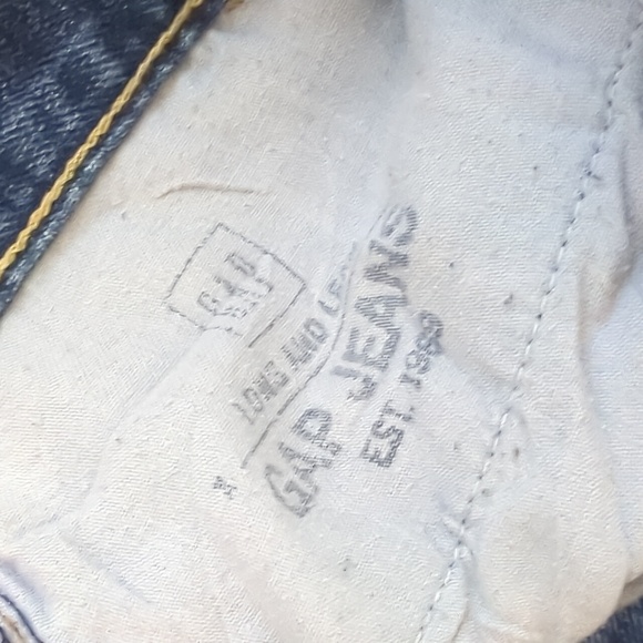 Gap Long and Lean Jeans sz 4 long Low Rise EUC. - Picture 3 of 5